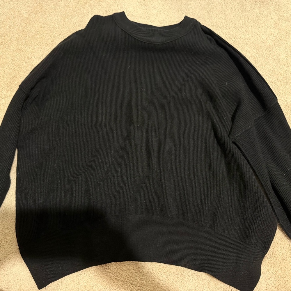 Amazon Women's Black Crew Neck Sweater